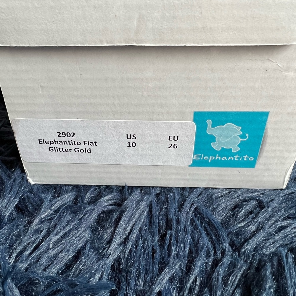 NWT Elephantito girls gold sequin shoes. - Picture 6 of 6